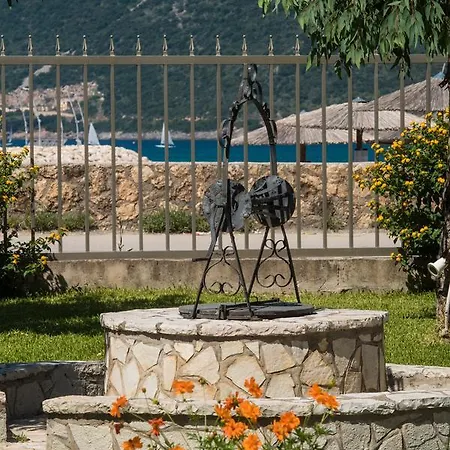 Akroyiali Vasiliki (Lefkada)