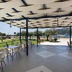Akroyiali 2* Vasiliki