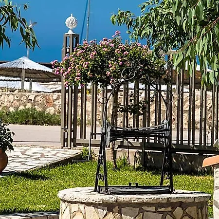 Akroyiali Hotel Vasiliki (Lefkada)