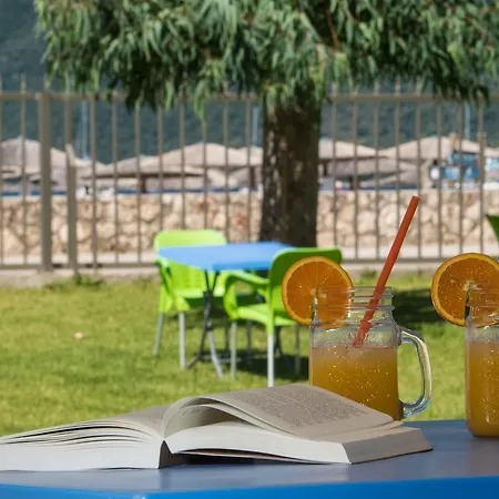 Akroyiali Hotel 2*