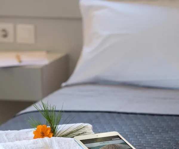 Ξενοδοχείο Akroyiali