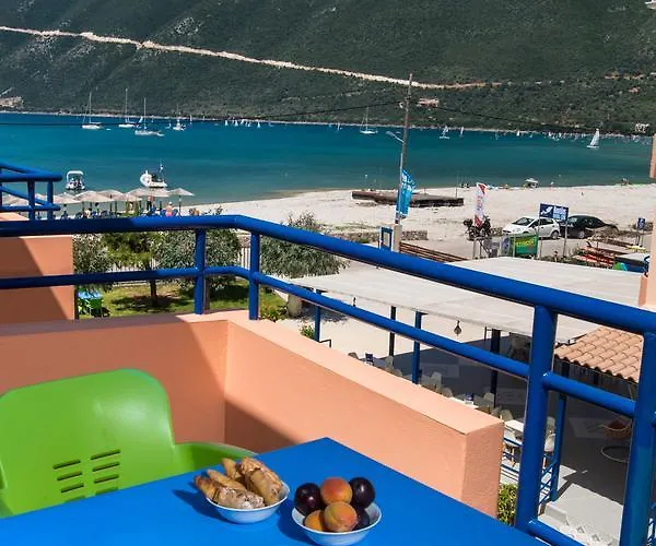 Akroyiali 2* Vasiliki (Lefkada)